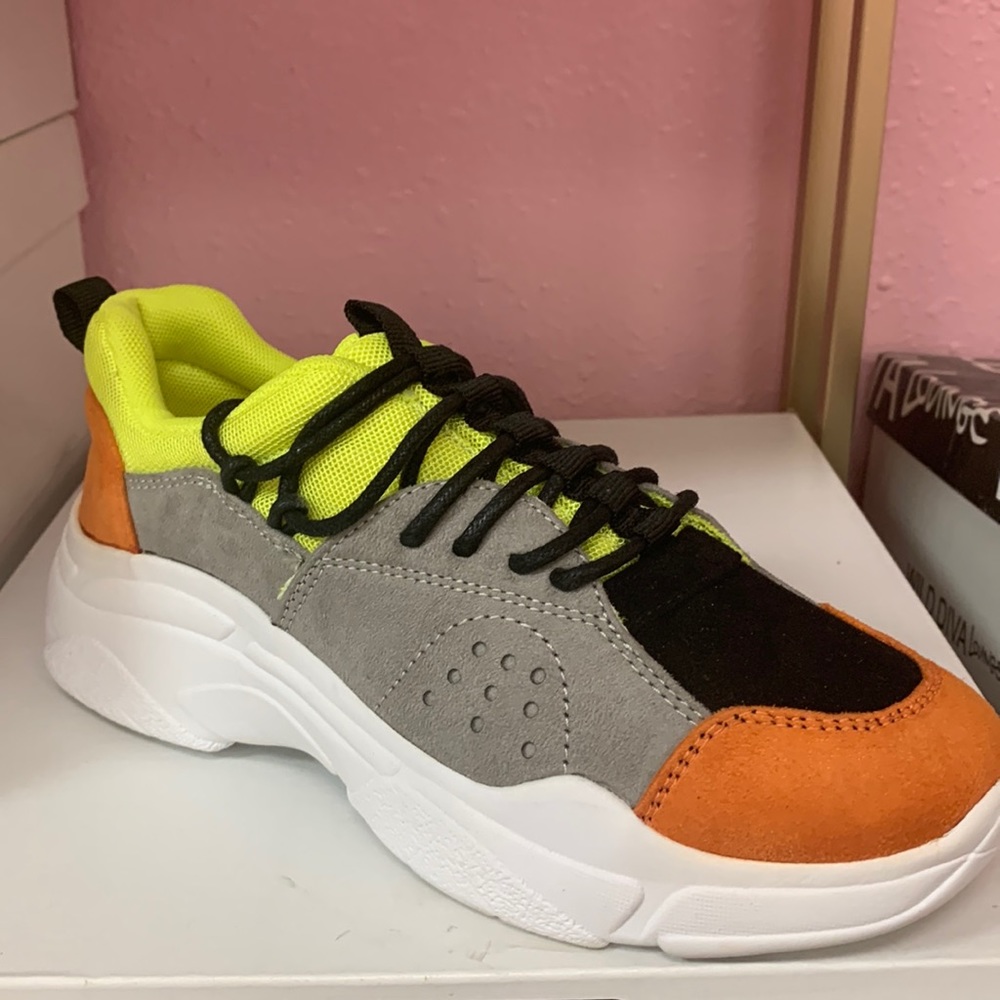 Women tennis
